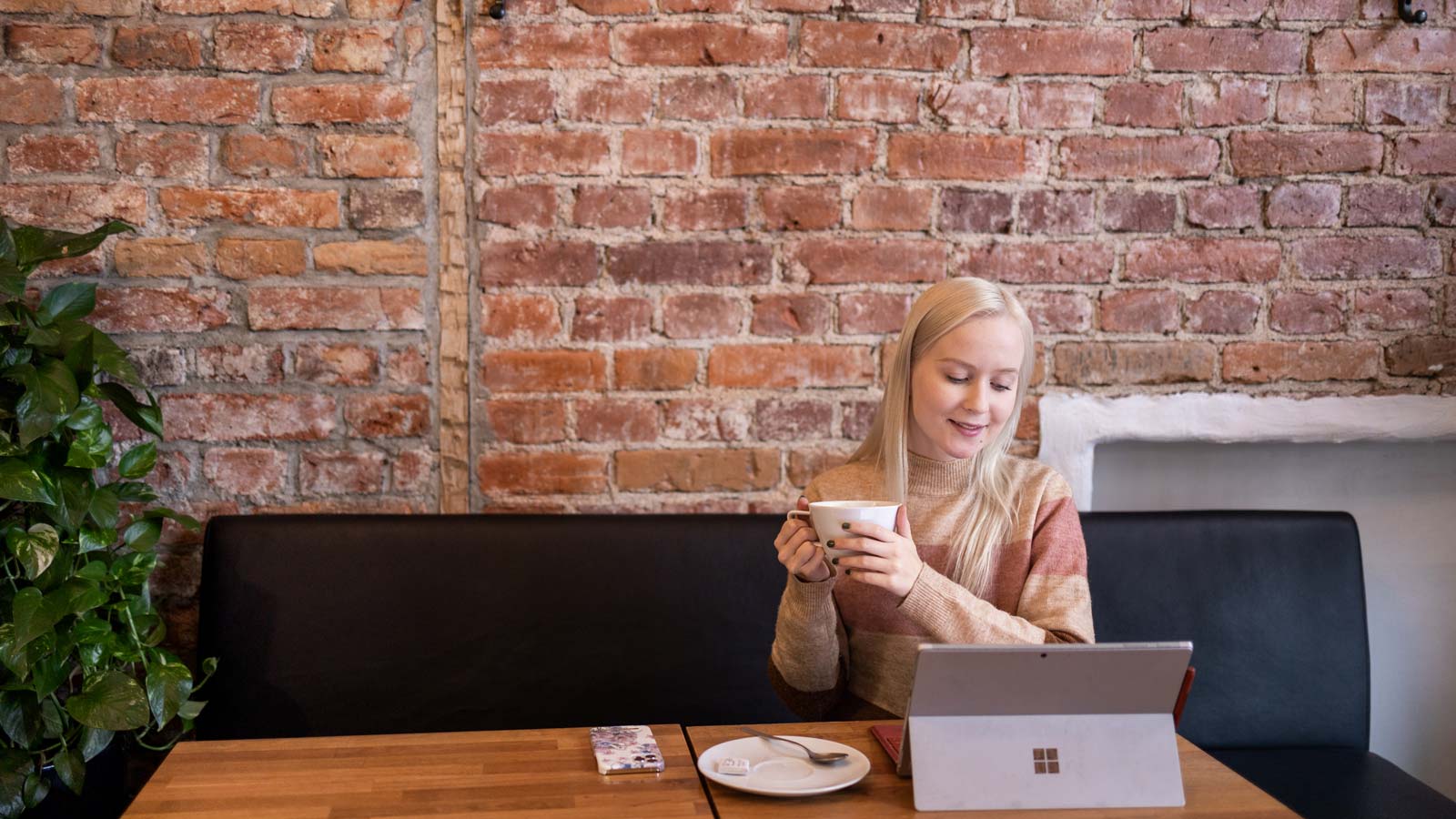 Aloittava yrittäjä - katso vinkkimme yrittäjäksi aikovalle.