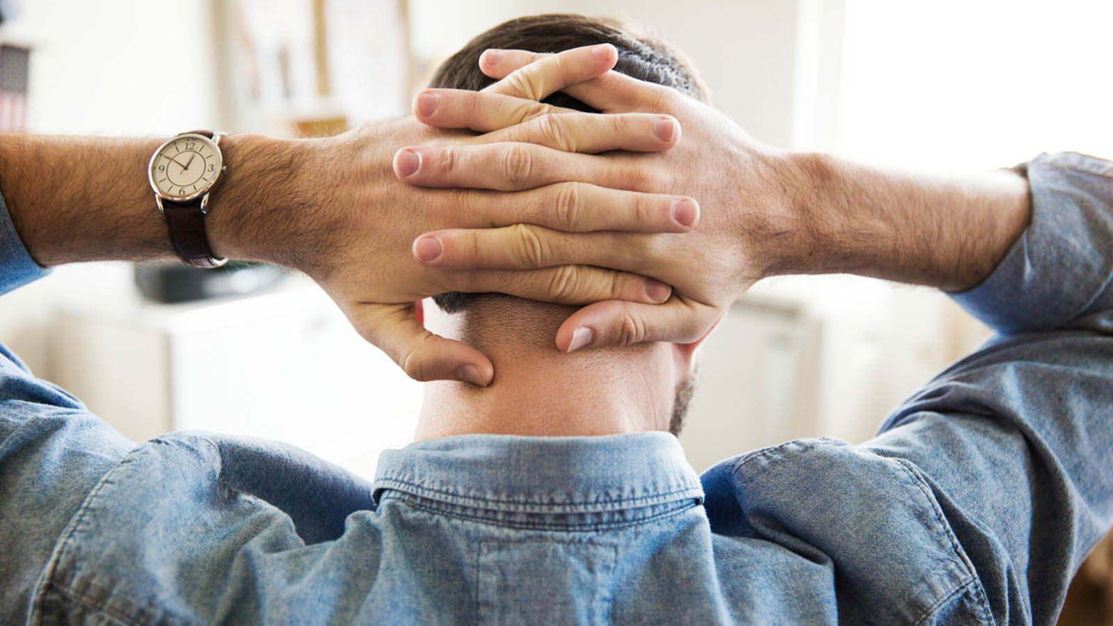 Yrittäjä käyttää luotollista yritystiliä.