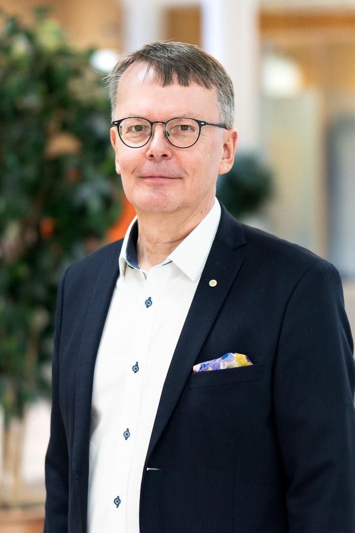 Kari Reinilä henkilökuva